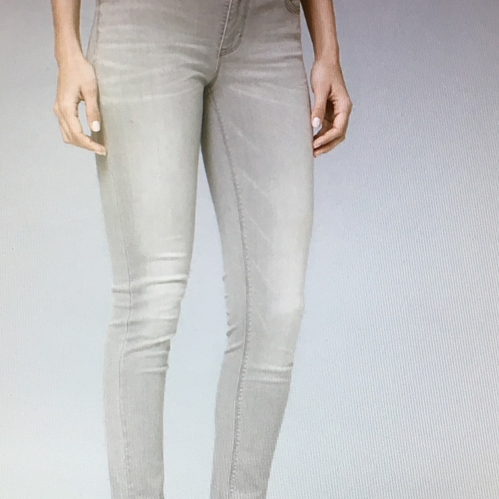 •White House Black Market Jeans (WORN ONCE)